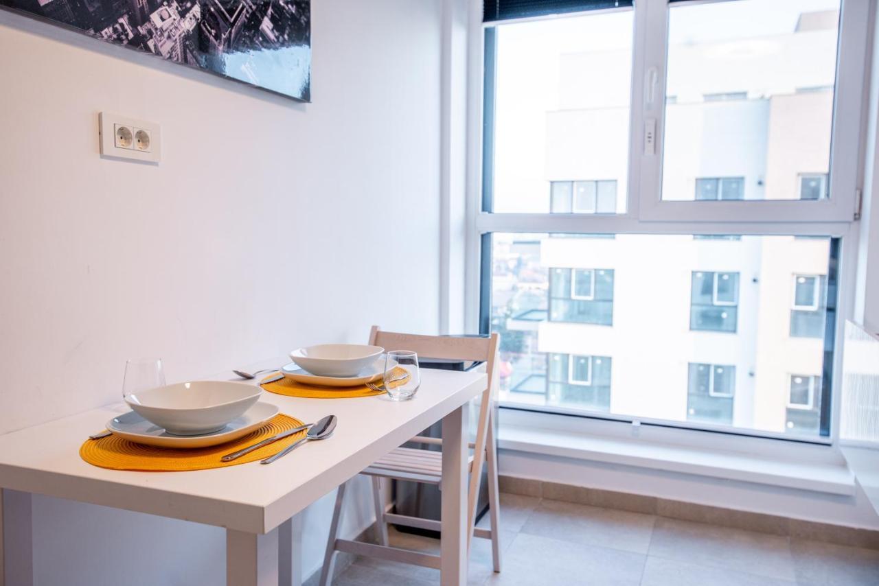 בוקרשט Luxury Westpark 2 Presidentialsuite With Lake View W4 מראה חיצוני תמונה